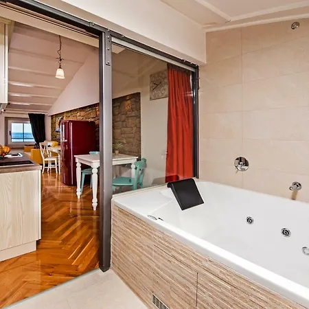 Luxury '936' * Rovinj